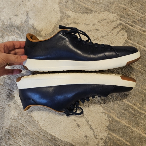 Cole Haan Grandpro sneackers 9.5 - Picture 9 of 15